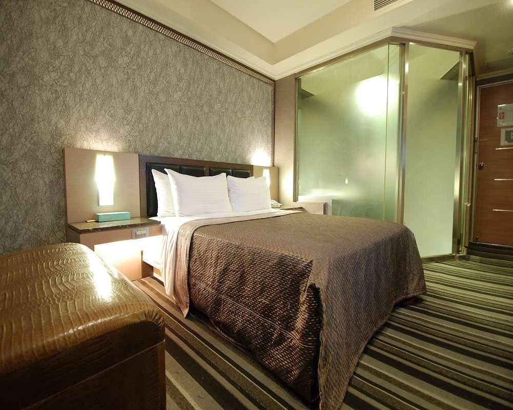 Royal Garden Hotel Taipei Exterior foto
